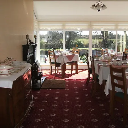 Carrown Tober House Hotel 4*
